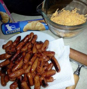 Pillsbury Crescents and Lil'Smokies Sausage 